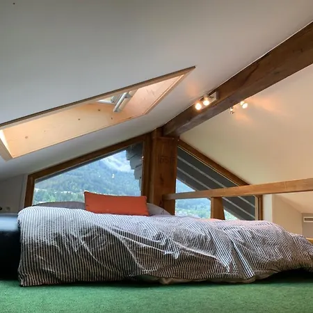 Amazing Mt Blanc View 2 Bed, Parking, 10mins Walk شقة *